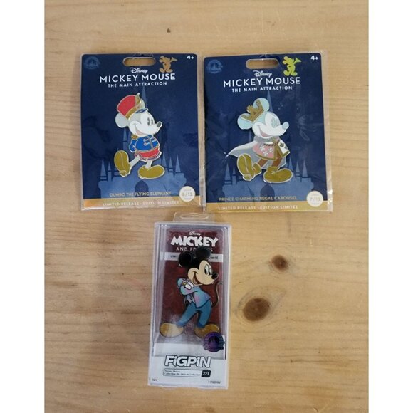 Disney Mickey Mouse The Main Attraction 2 Pin Set  FiGPiN Mickey Mouse Pin - Picture 1 of 8